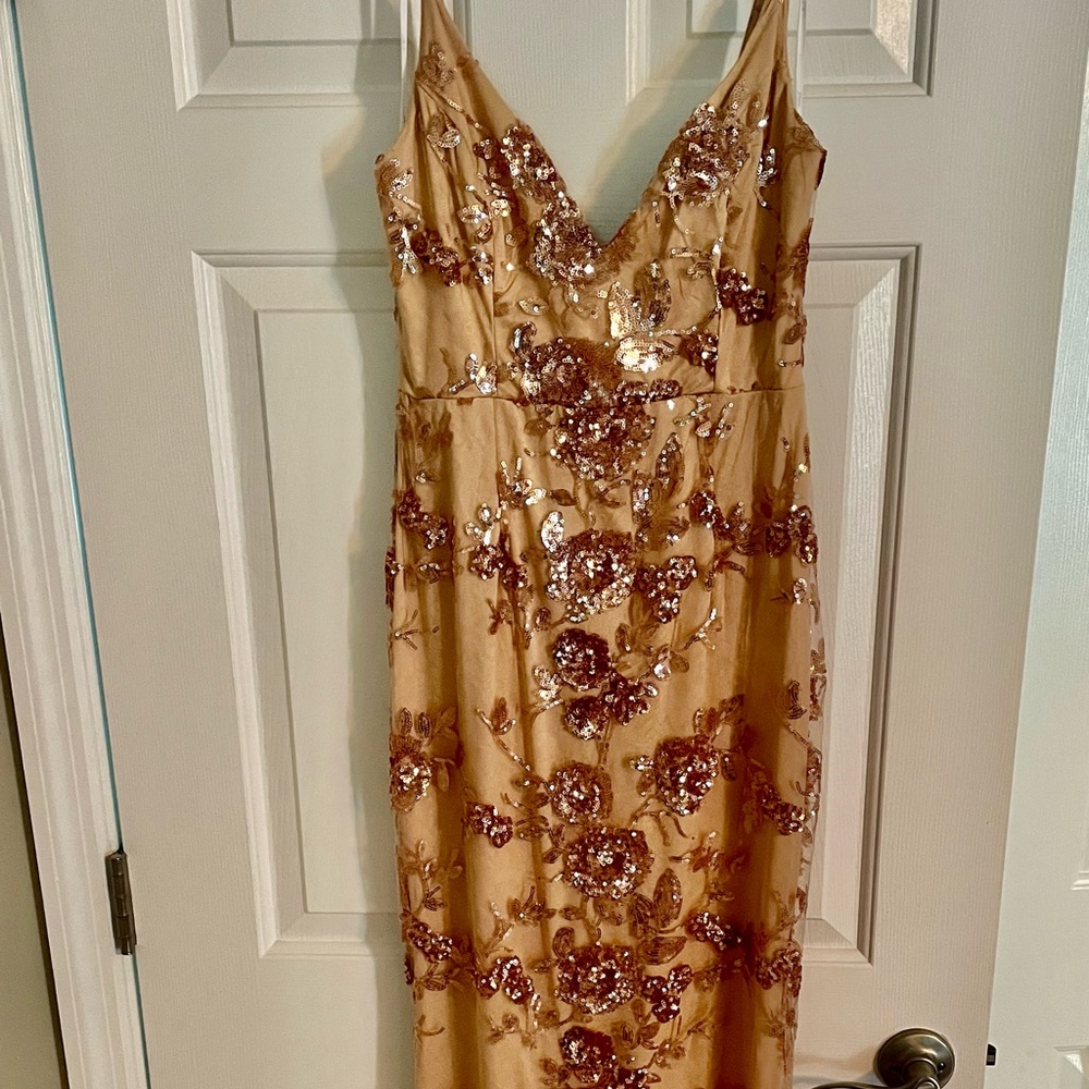 Lulus Dressy Maxi Dress Size medium